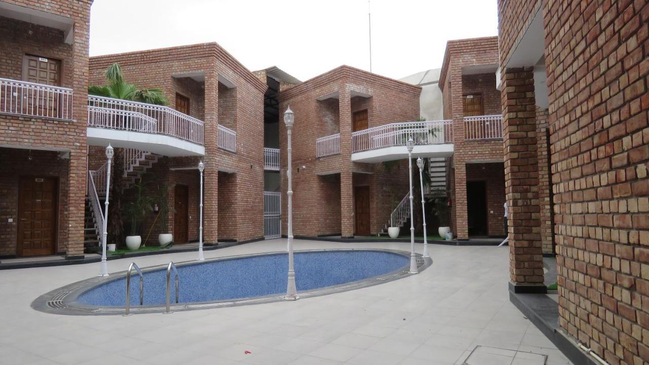 Raja Ji Hotels & Restaurant Jind Bagian luar foto